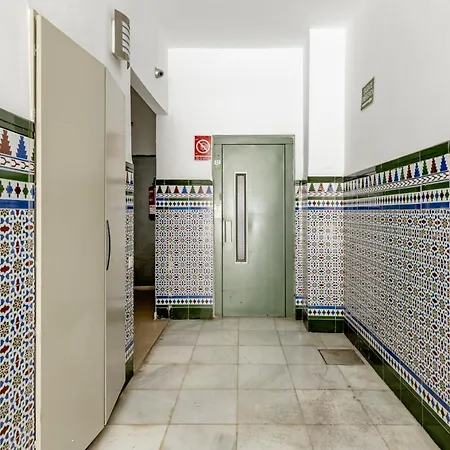 Atarazanas Suite, Atico Con Terraza Appartement