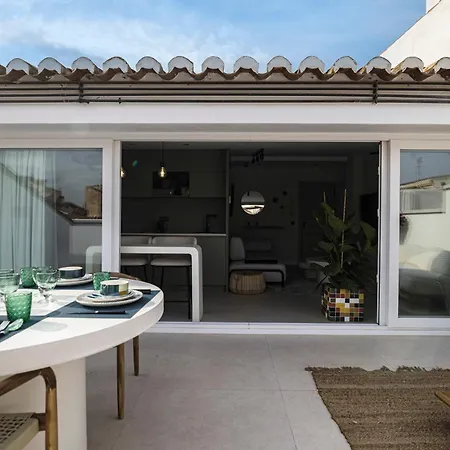 Daire Atarazanas Suite, Atico Con Terraza *